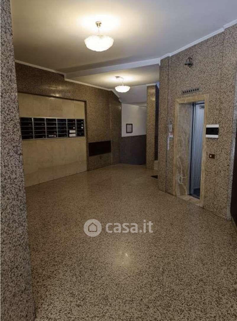 Trilocale in Via Massimo d'Azeglio 87 — foto 4 di 12