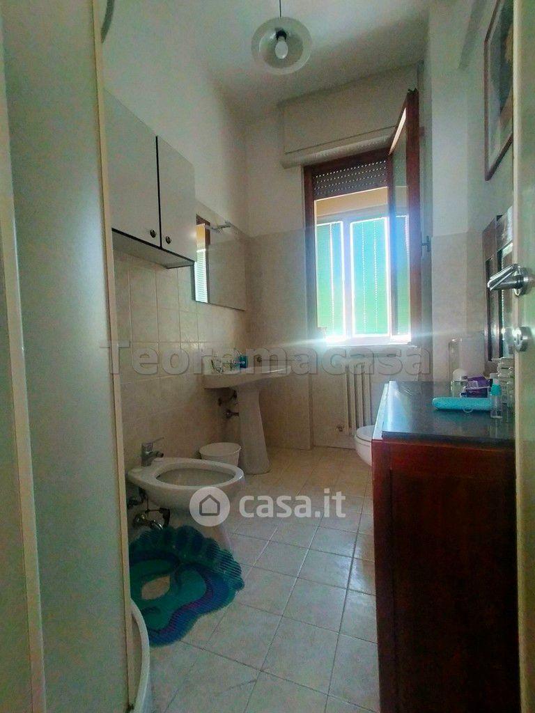 Quadrilocale in Via Castelfidardo 9 R — foto 21 di 25