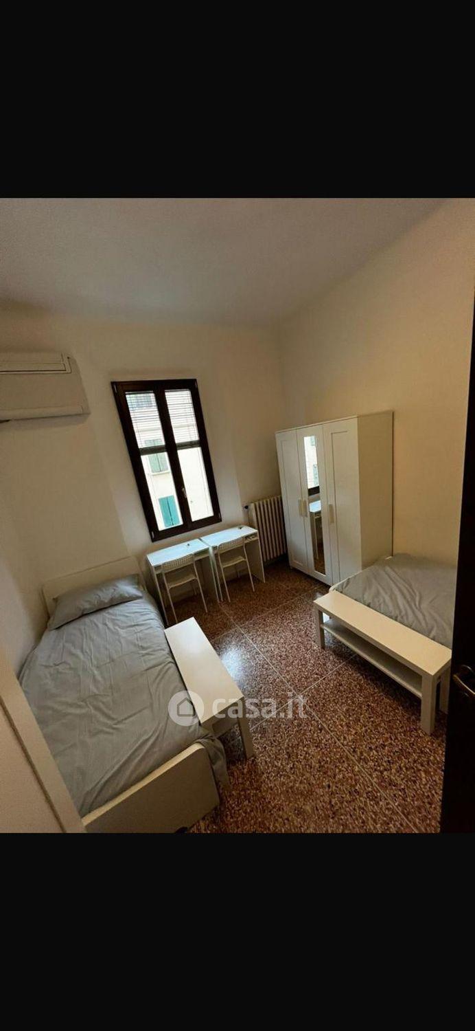 Stanza in Via Piana 18 — foto 6 di 8