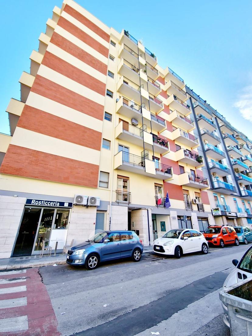 Trilocale in Via Pietro Gobetti — foto 4 di 17