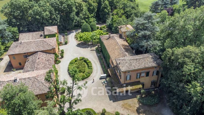Villa in Via Castelnuovo Rangone — foto 7 di 101