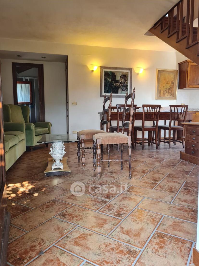 Villa in Via Fourmighè — foto 32 di 42
