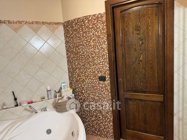 Appartamento in Corso Lucilio 32 — foto 42 di 59