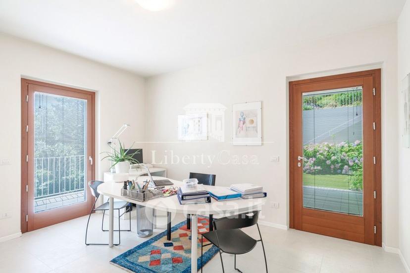 Villa in Via Bocca di Croce — foto 20 di 21