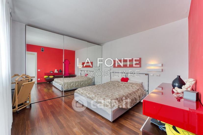 Villa in Via Lombardia — foto 7 di 29