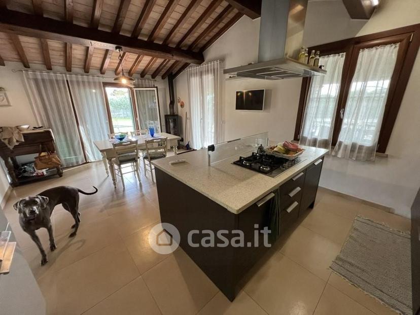 Villa in Via San Bartolo — foto 29 di 33