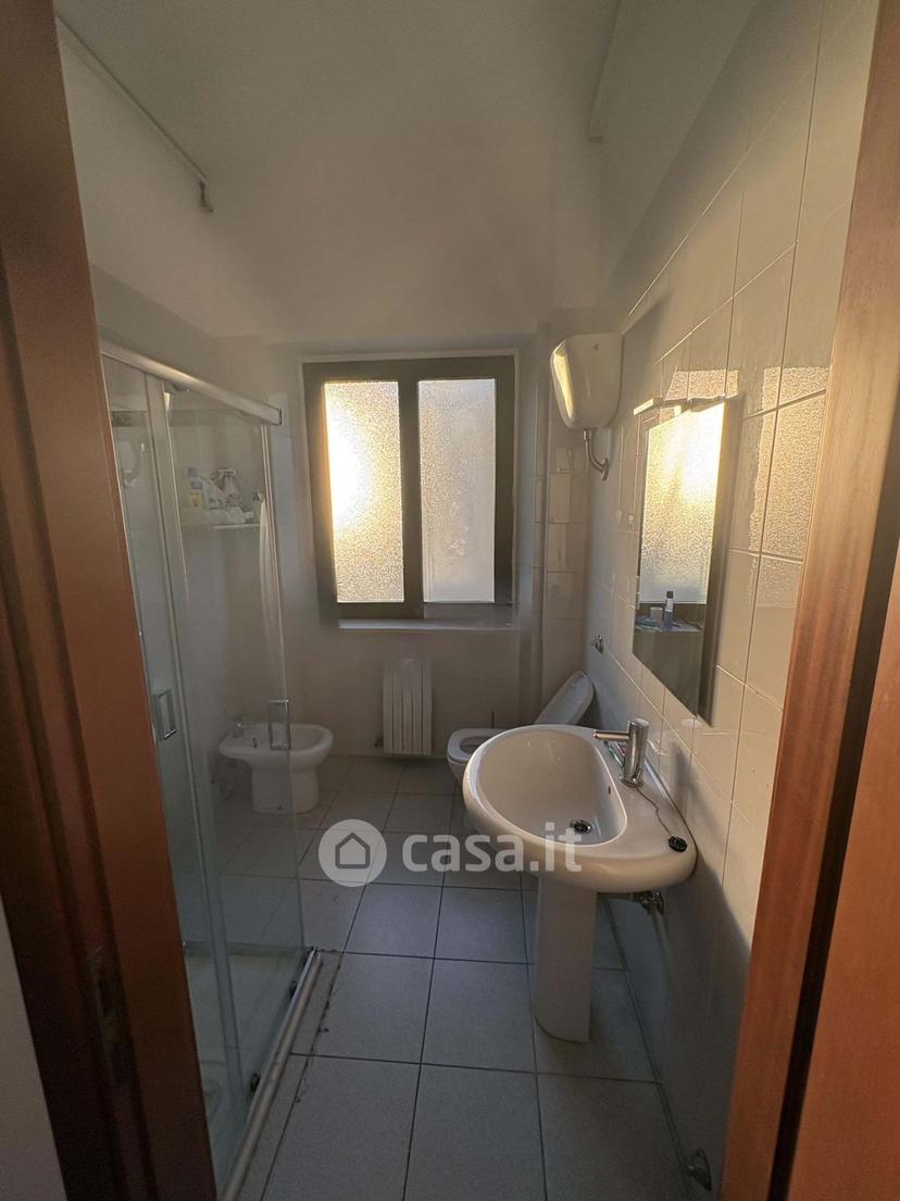 Stanza in Viale G. Marconi 180 — foto 3 di 37