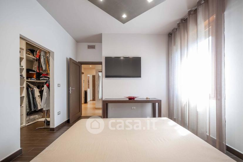 Trilocale in Via Castiglione 108 — foto 21 di 35