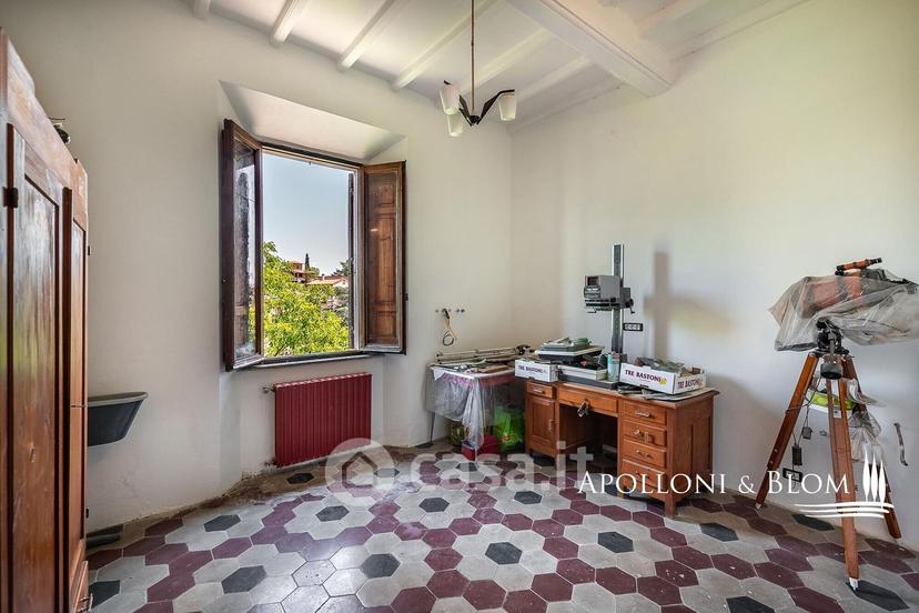 Villa in Via Due Giugno 21 — foto 9 di 44