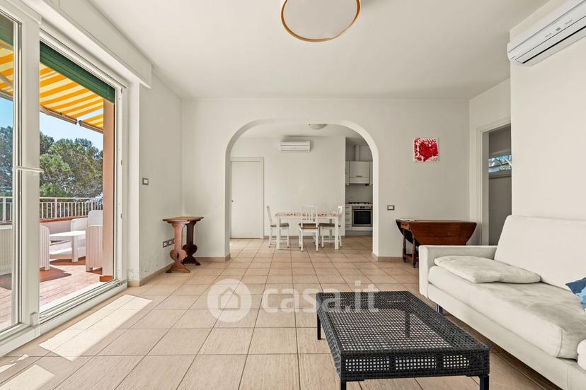 Villa in Via del Glicine 2 — foto 19 di 41
