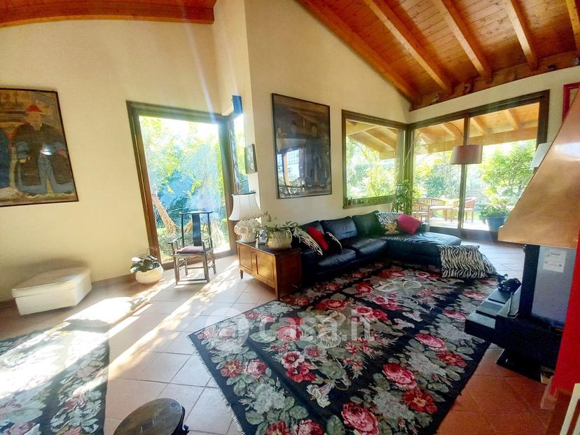 Villa in Via Papa Giovanni Paolo II 15 — foto 18 di 104