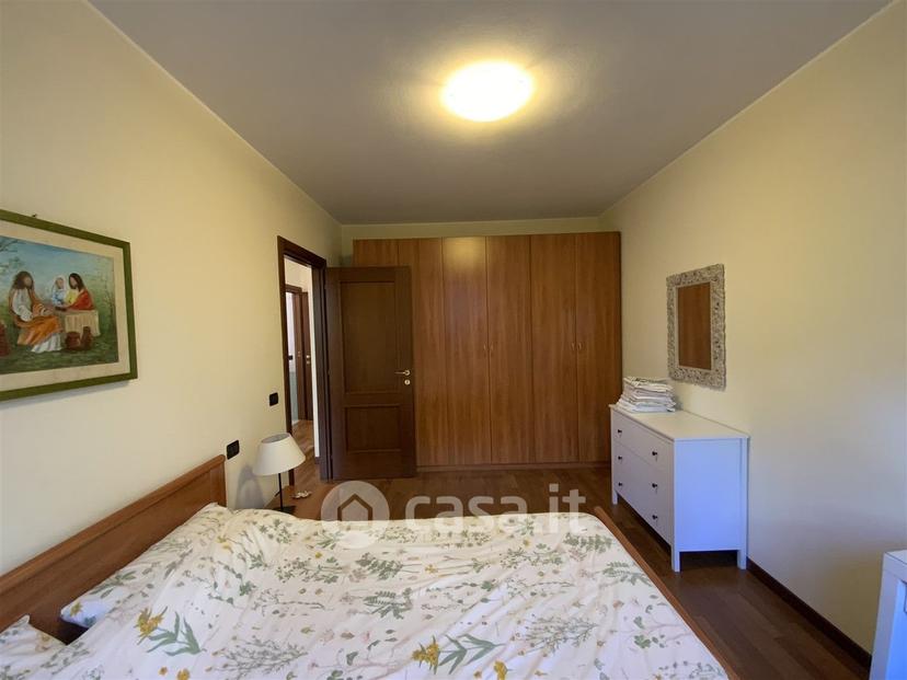Trilocale in Via Per Invorio 2 — foto 9 di 30