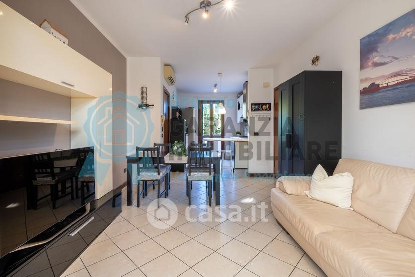 Trilocale in Via della Valle 34 — foto 31 di 36