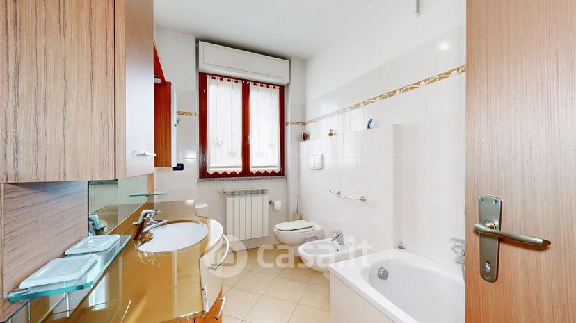 Trilocale in Via San Rocco 3 — foto 45 di 65