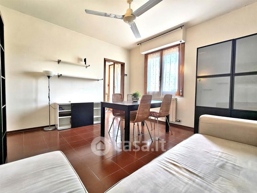 Trilocale in Via I Maggio — foto 15 di 23