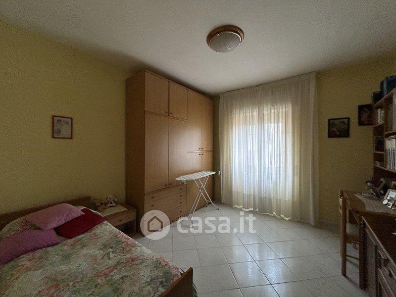 Trilocale in Via Adinolfi 13 — foto 5 di 19