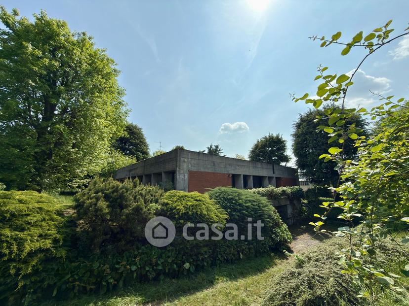 Villa in Via Giosuè Carducci 20 a — foto 113 di 182