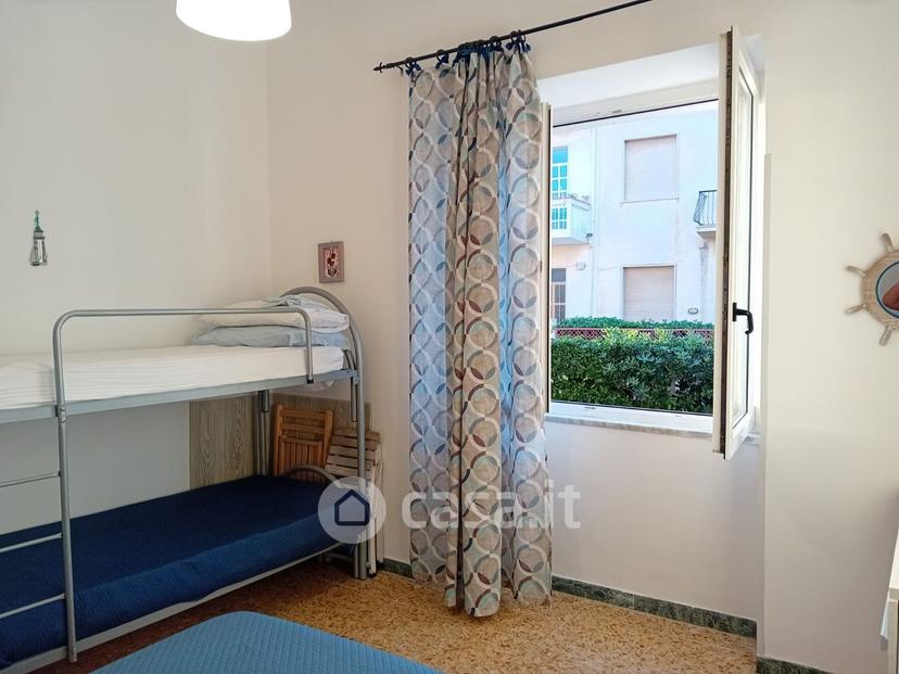 Trilocale in Lungomare Nazario Sauro 331