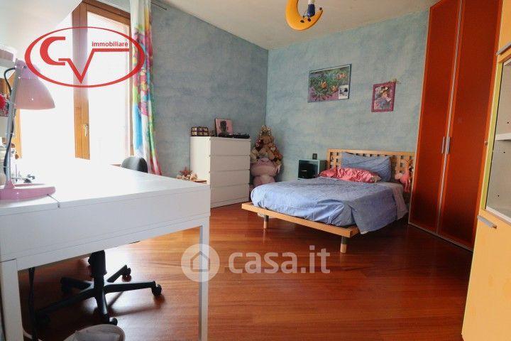 Villa in Via Gustavo Borsari — foto 4 di 56