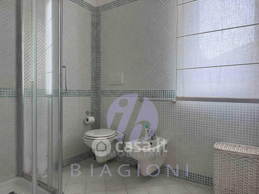 Villa in Via Cortona 120 — foto 19 di 37