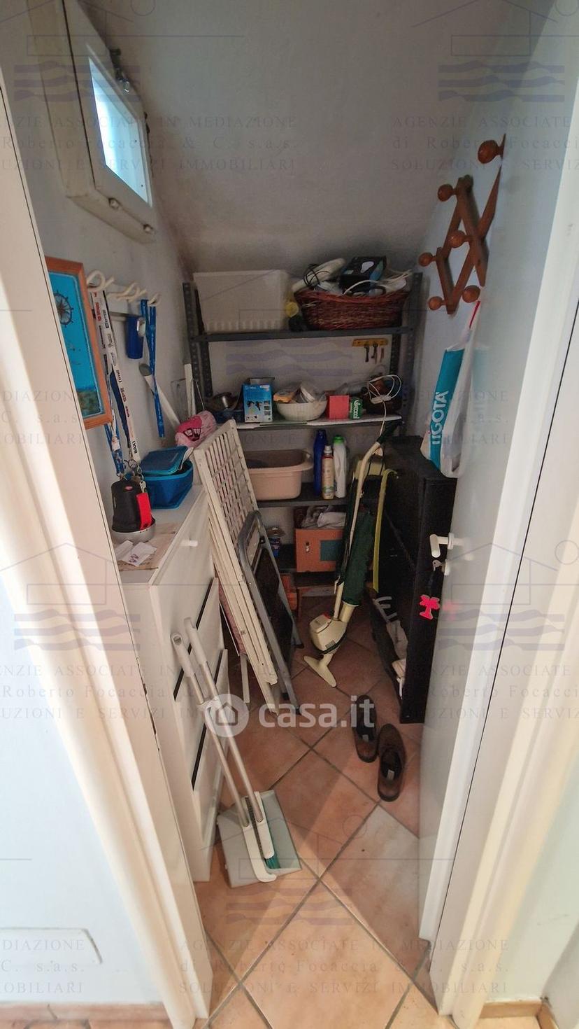 Appartamento in Viale Due Giugno (angolo Con Seconda Traversa Pine 101 — foto 5 di 39