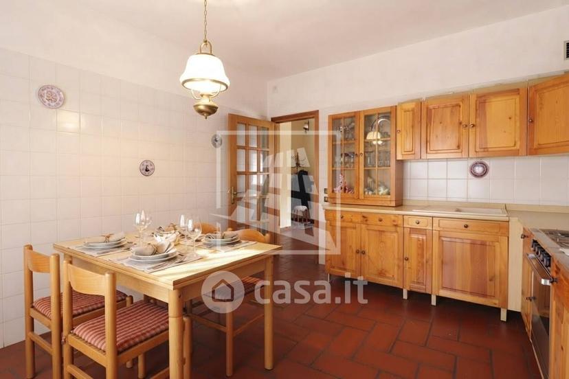 Villa in Via Terezin 5 — foto 18 di 40