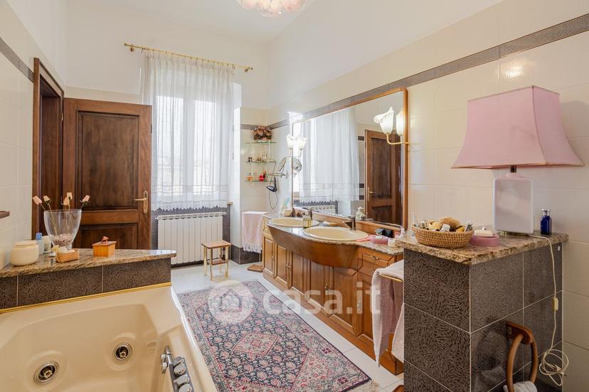 Villa in Via Don Giovanni Minzoni — foto 28 di 81