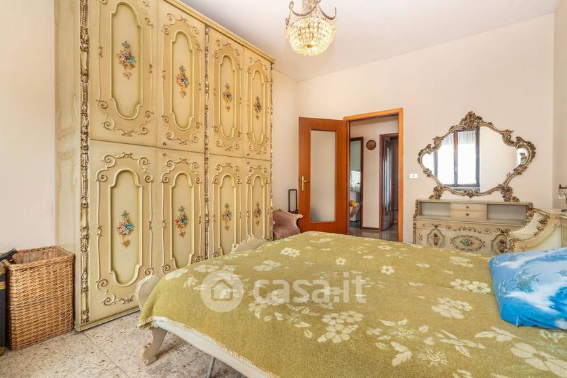 Quadrilocale in Via Stupinigi 4 — foto 41 di 44