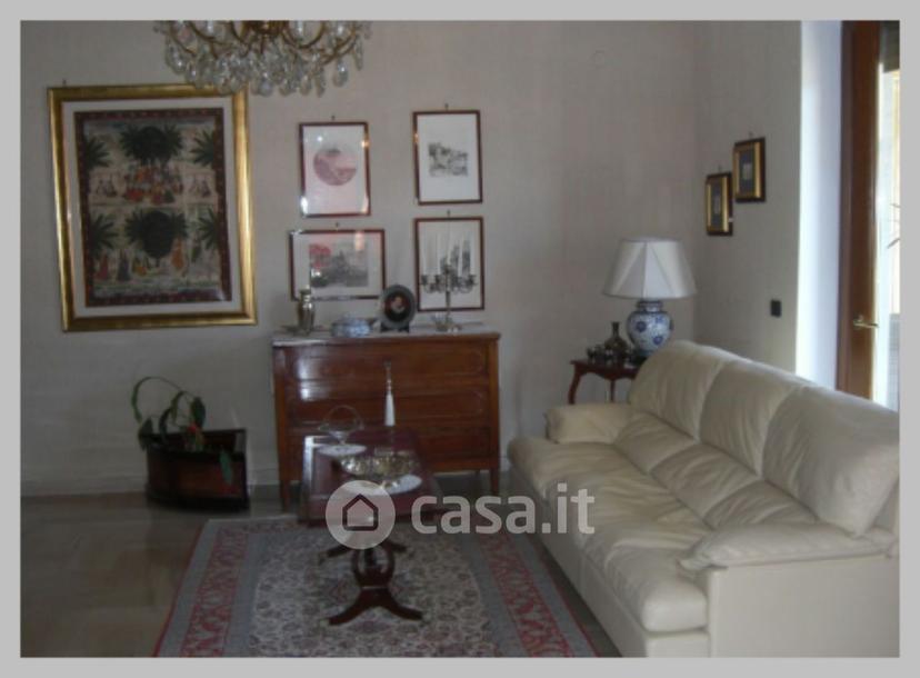 Appartamento in Via Felice de Stefano — foto 30 di 36