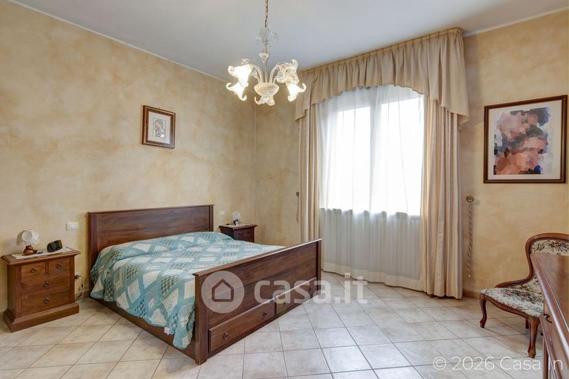 Villa in Via Bracciano — foto 36 di 50