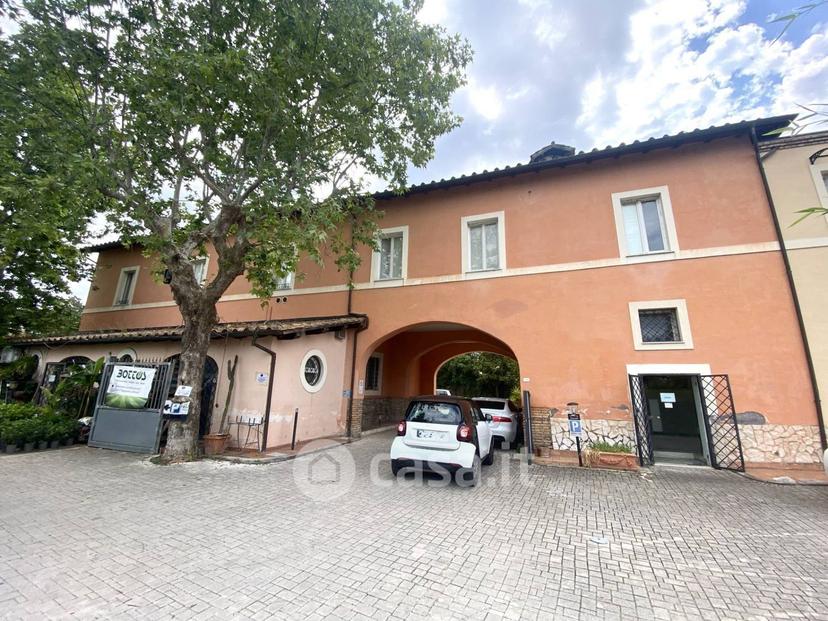 Trilocale in Via Salaria 2148 — foto 3 di 25