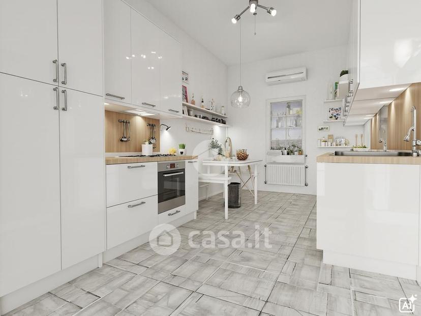Trilocale in Via Renato Percivalle 12