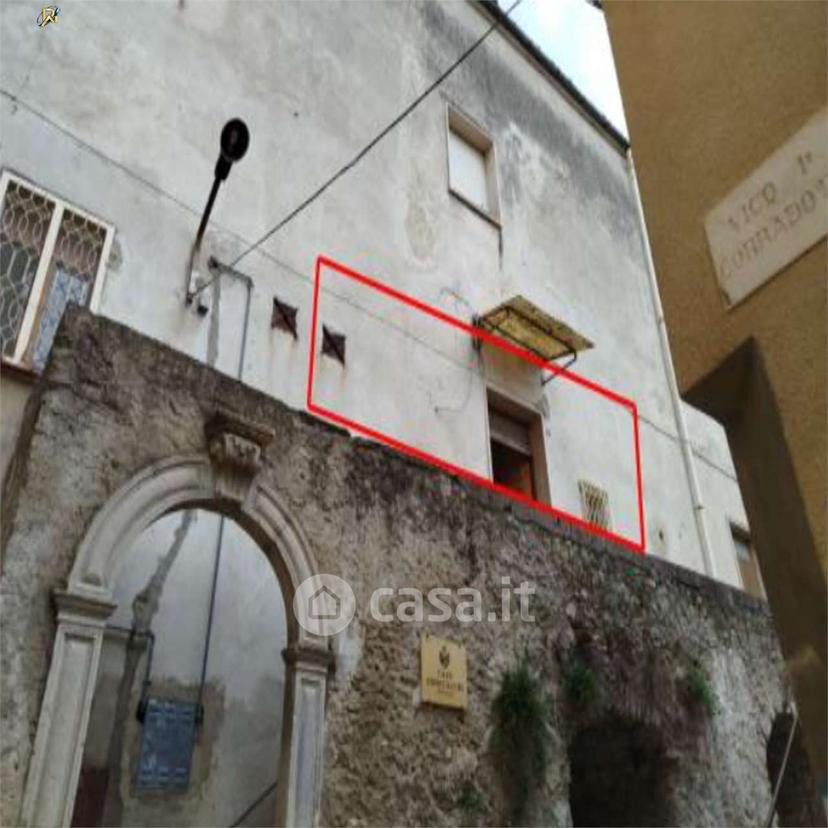 Monolocale in Via Corrado IV 48