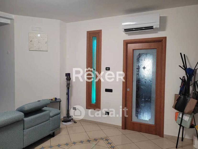 Appartamento in Via Milone — foto 11 di 16