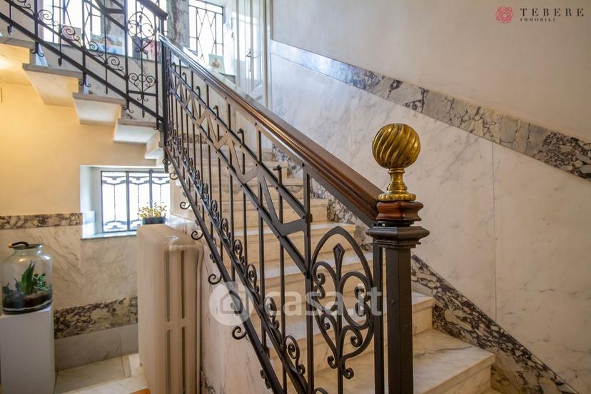 Villa in Corso XX Settembre 50 — foto 20 di 47