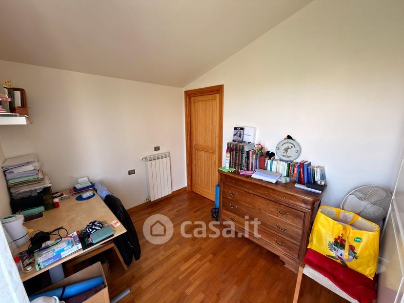 Trilocale in Via dei Pioppi — foto 17 di 18
