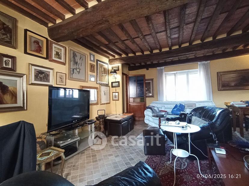 Quadrilocale in Via IV Novembre — foto 29 di 39