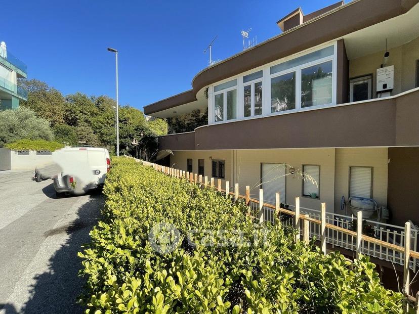 Appartamento in Viale degli Aranci 22 — foto 26 di 52