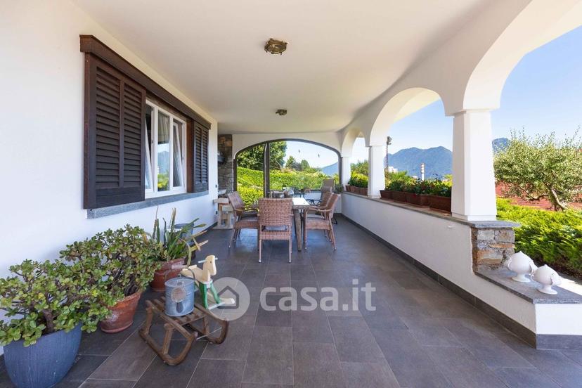 Villa in Via Giulio Pogiani 3 — foto 8 di 44