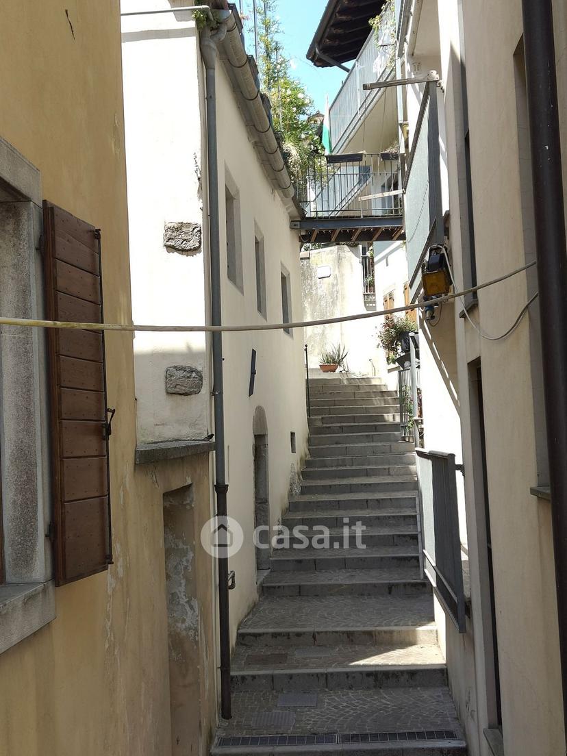 Stanza in Salita del Castello — foto 8 di 13