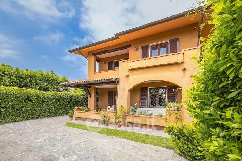 Villa in Via Flli Cervi — foto 19 di 22