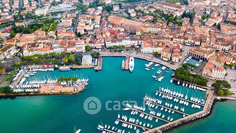 Quadrilocale in Viale Cavour — foto 21 di 30
