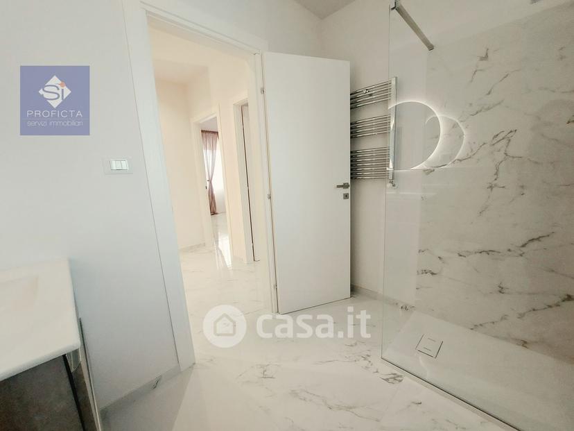 Trilocale in Via Lago di Nemi — foto 8 di 18