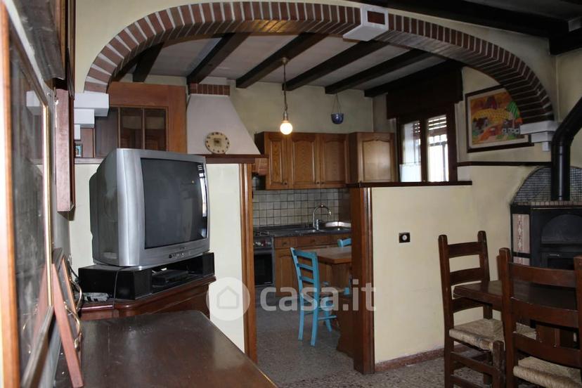 Villa in Via Sant'Andrea — foto 2 di 16