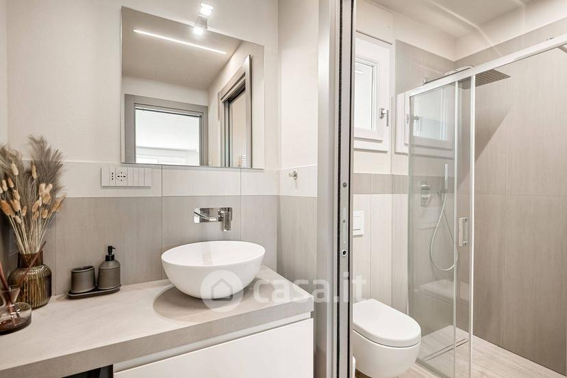 Villa in Via della Chiusa 323 — foto 10 di 36