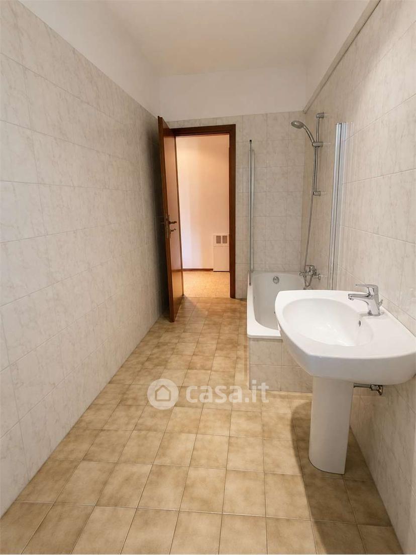 Quadrilocale in Via Firenze — foto 6 di 31