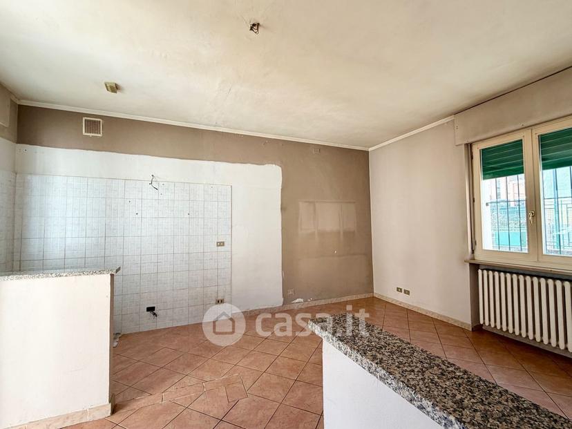 Trilocale in Via Giovan Battista Traverso 1 — foto 14 di 17