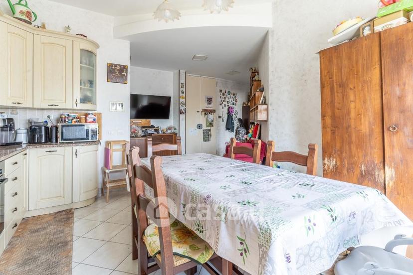 Trilocale in Via II Giugno — foto 6 di 25