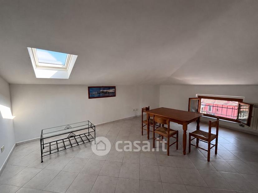 Trilocale in Via San Venanzio 19 — foto 5 di 10
