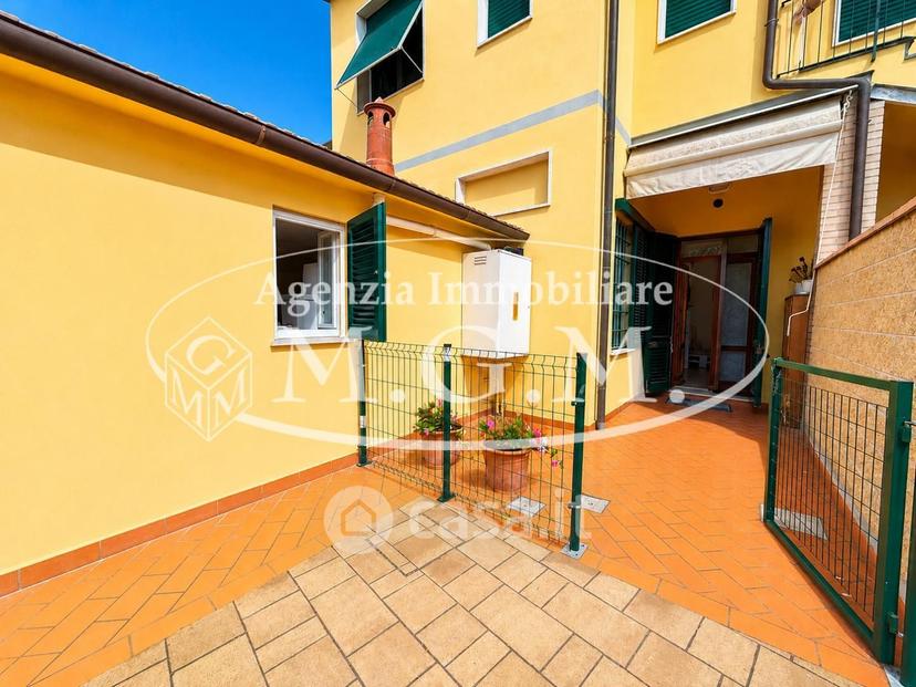 Quadrilocale in Via Fratelli Rosselli — foto 9 di 43
